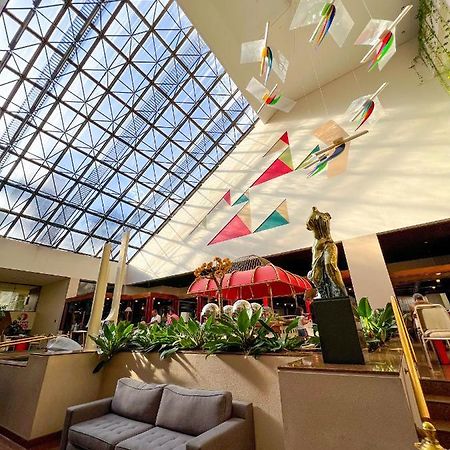גויאניה Castro'S Park Hotel מראה חיצוני תמונה
